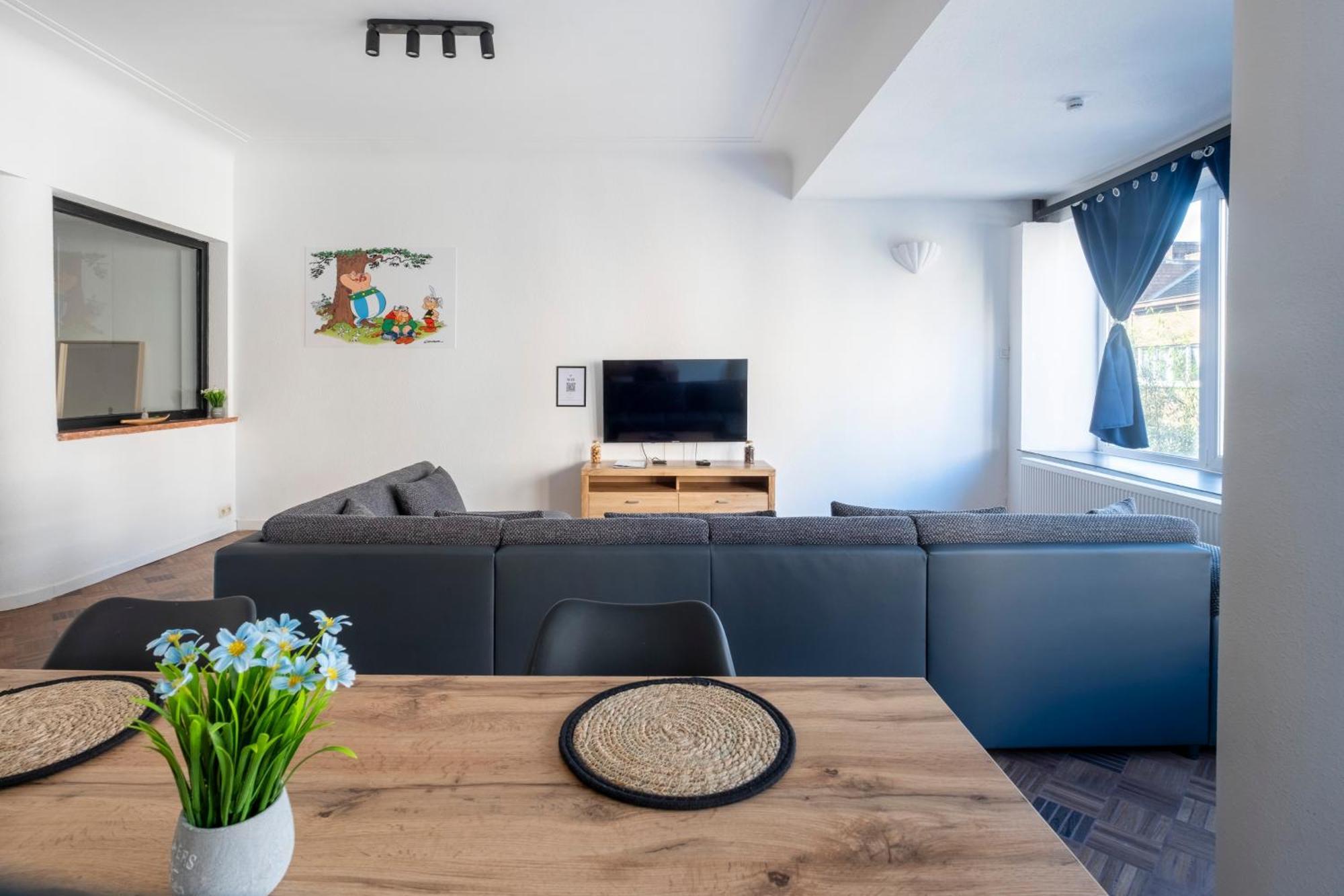 שרלרואה Nomad Apartments - Henin חדר תמונה