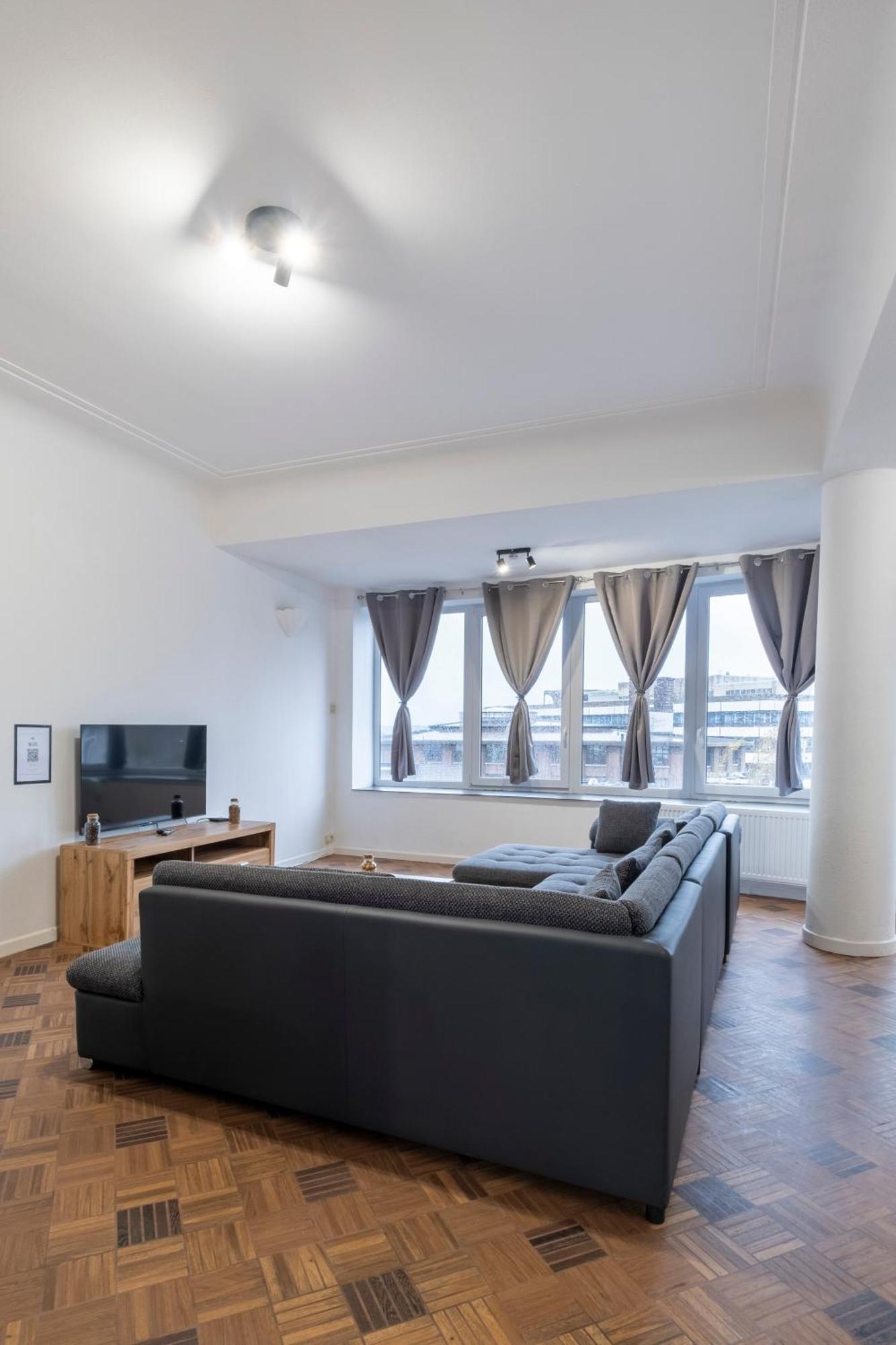 שרלרואה Nomad Apartments - Henin חדר תמונה
