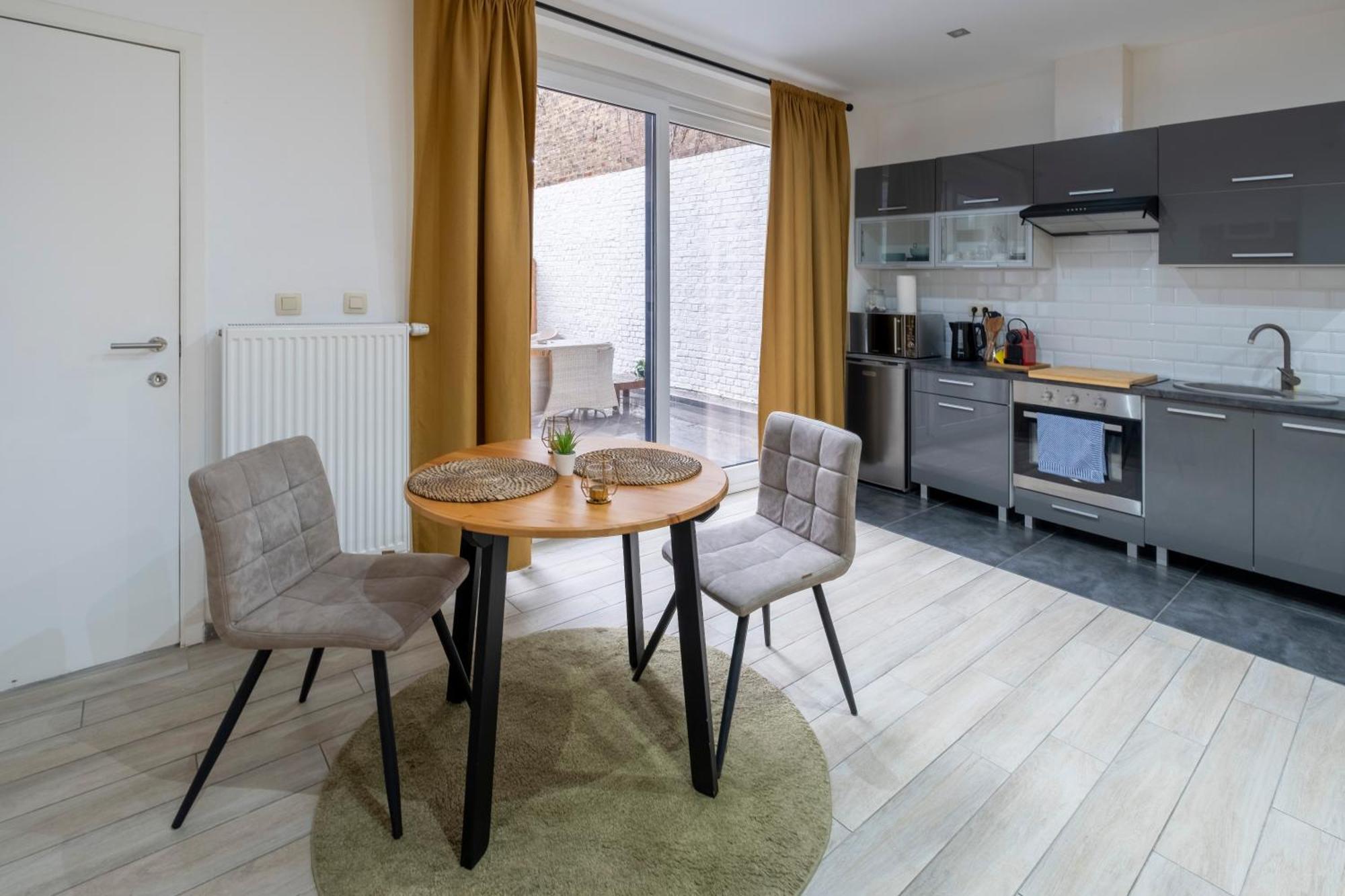 שרלרואה Nomad Apartments - Henin חדר תמונה