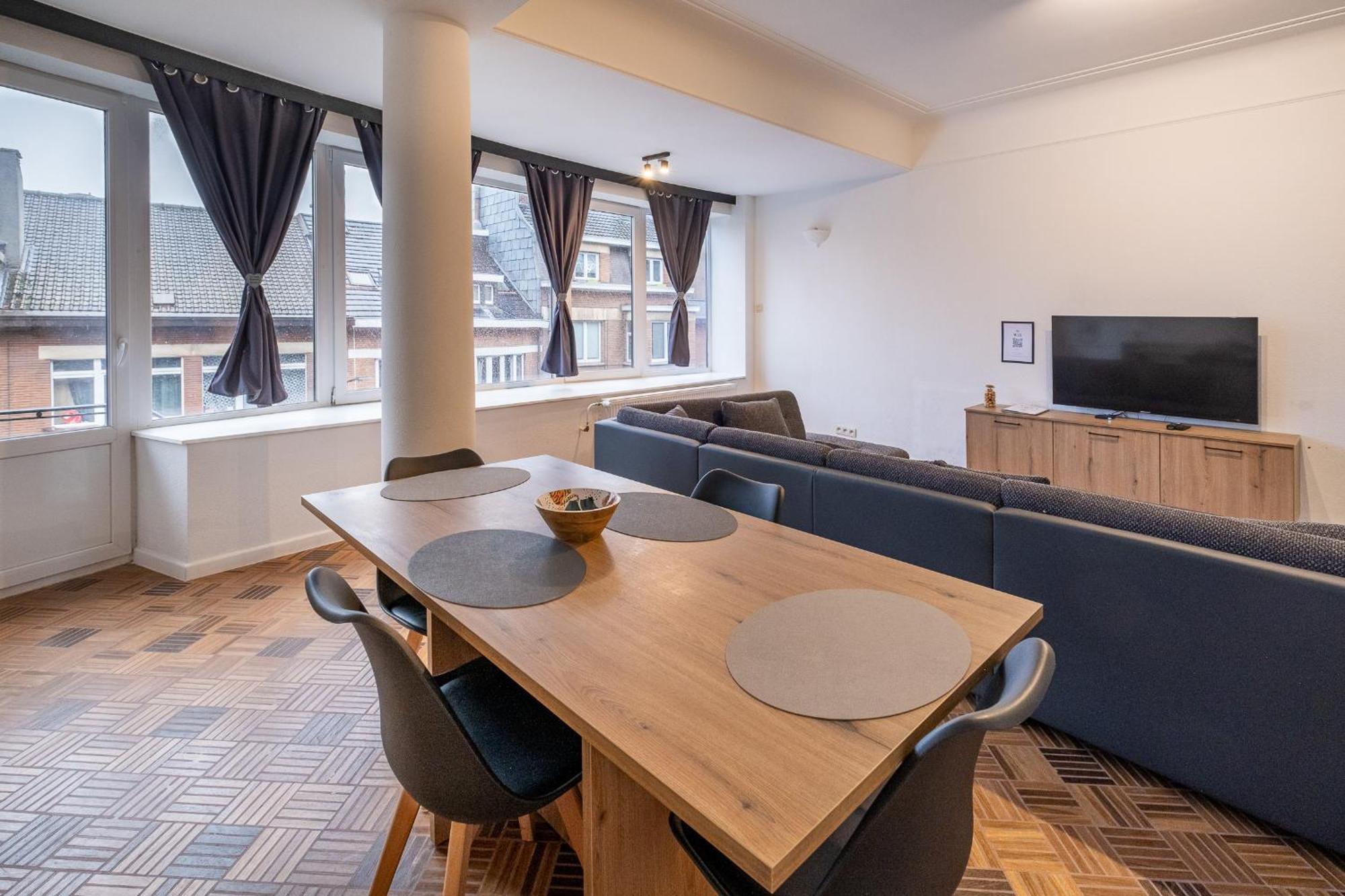 שרלרואה Nomad Apartments - Henin חדר תמונה